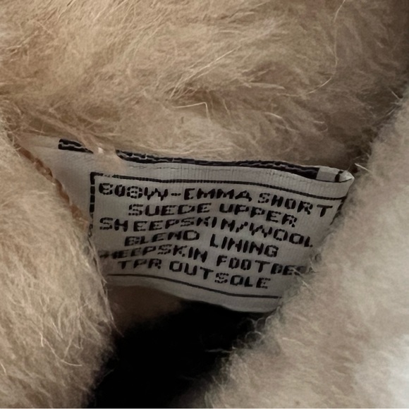 BEARPAW Emma Short Boots - Picture 14 of 16